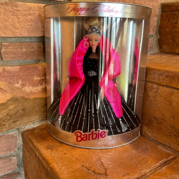 Barbie Holiday Collection - Picture 9 of 9